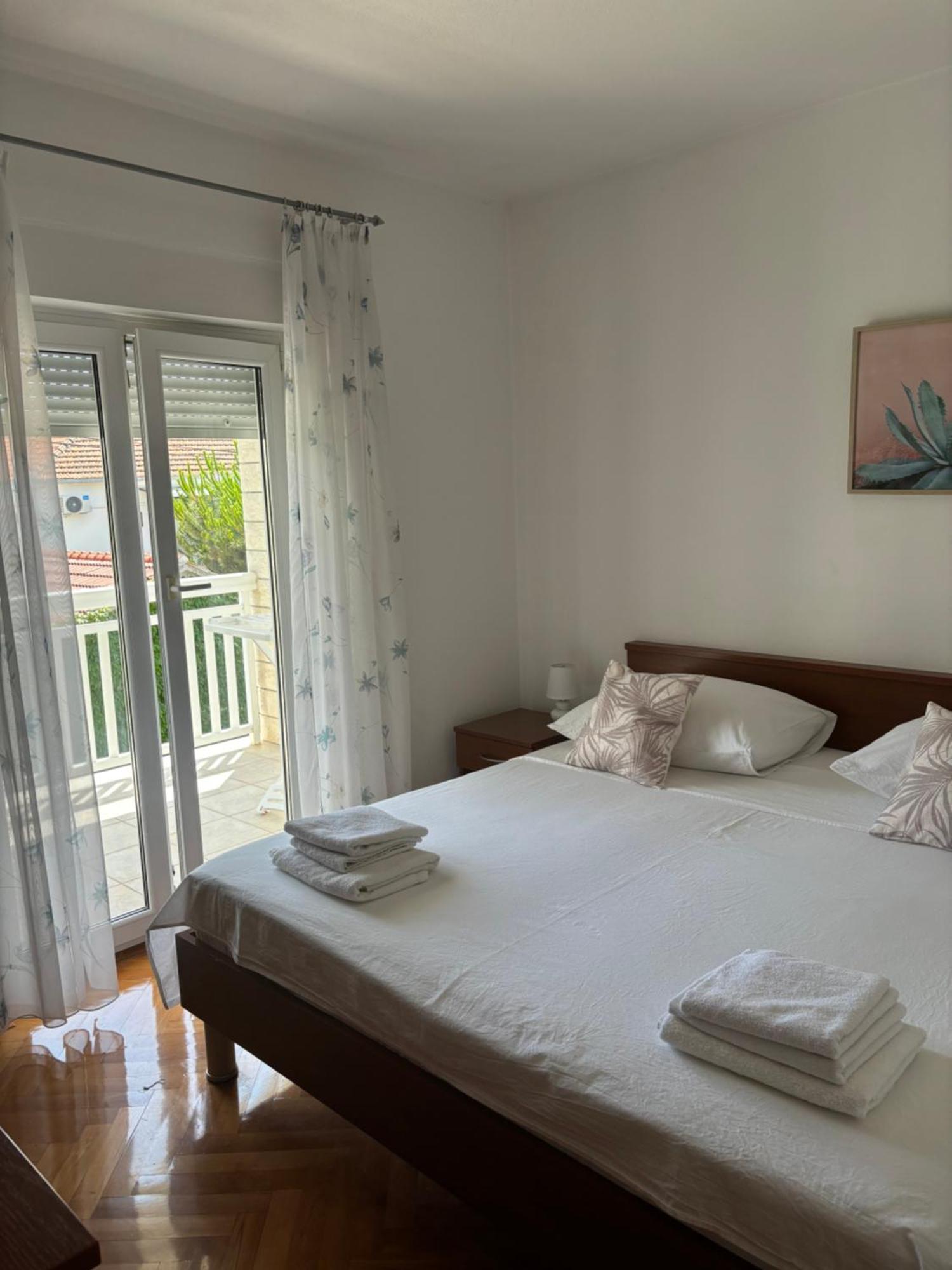 House Mare Apartment